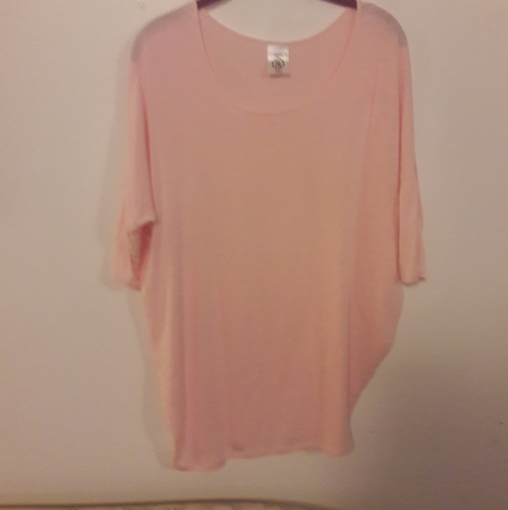 Pink forth sleeved t shirt
